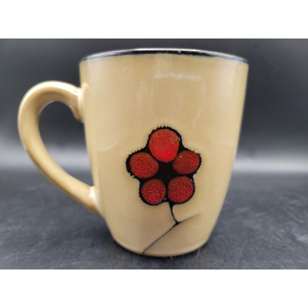 Pfaltzgraff Studio ASTER Red Flower 12 Oz Coffee Mug Cup Retired